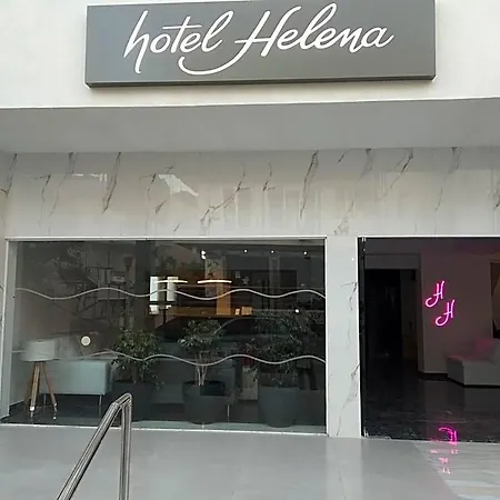 Готель Helena 3*