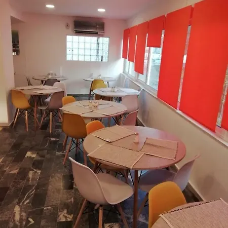 海伦娜酒店