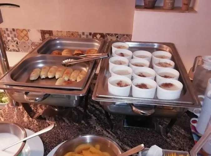 Отель Helena 3*