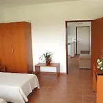 Helena 3*