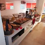 Helena 호텔 3*